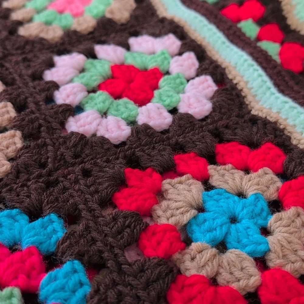 Colorful Crochet Granny Square Blanket Vintage Lap Throw Decoration